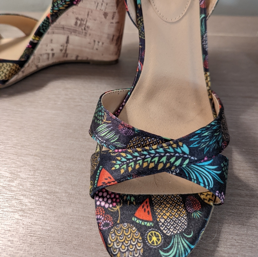 Avon Cushion Walk Comfortable Wedge Sandals Summer Bright Cork Size 6